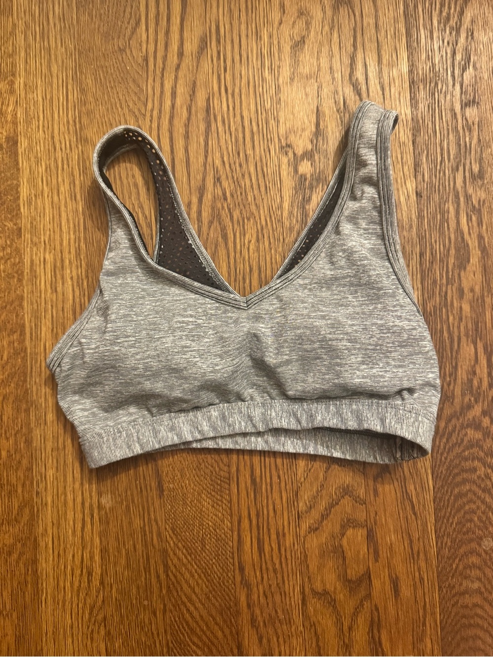 Seamless Grey V-Neck Sports Bralette